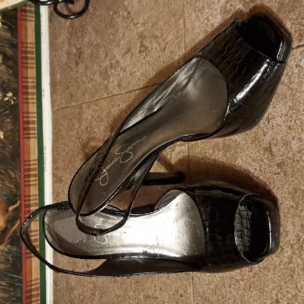 Jessica Simpson slingbacks